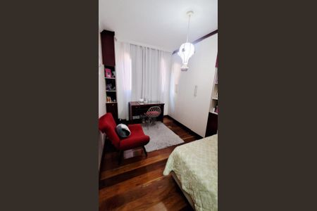 Foto 07 de casa à venda com 3 quartos, 210m² em Castelo, Belo Horizonte