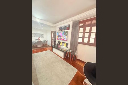 Foto 25 de casa à venda com 3 quartos, 210m² em Castelo, Belo Horizonte