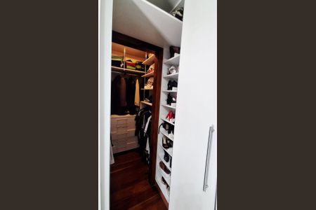 Foto 21 de casa à venda com 3 quartos, 210m² em Castelo, Belo Horizonte