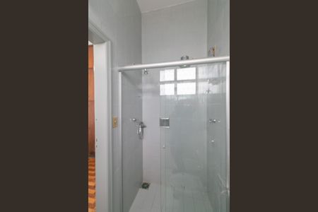 Casa à venda com 2 quartos, 300m² em Floresta, Belo Horizonte