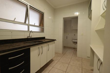Cozinha de apartamento para alugar com 1 quarto, 53m² em Centro, Ribeirão Preto