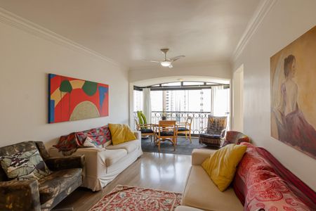 Sala de apartamento para alugar com 3 quartos, 134m² em Indianópolis, São Paulo