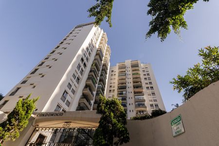 Fachada de apartamento para alugar com 3 quartos, 134m² em Indianópolis, São Paulo