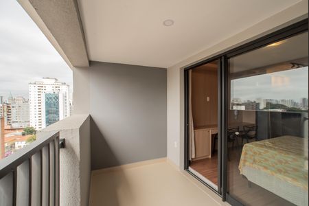 Studio para alugar com 29m², 1 quarto e sem vaga Studio para alugar com 29m², 1 quarto e sem vagaVaranda