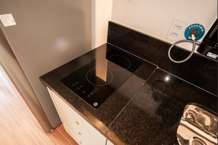 Cozinha de kitnet/studio para alugar com 1 quarto, 29m² em Vila Clementino, São Paulo