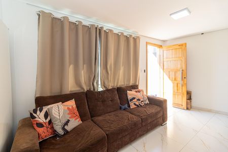Casa para alugar com 85m², 2 quartos e 1 vaga Casa para alugar com 85m², 2 quartos e 1 vagaSala