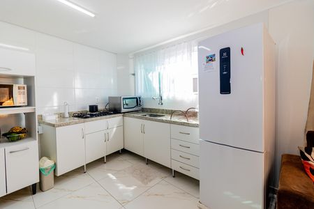 Cozinha de casa para alugar com 2 quartos, 85m² em Marechal Hermes, Rio de Janeiro