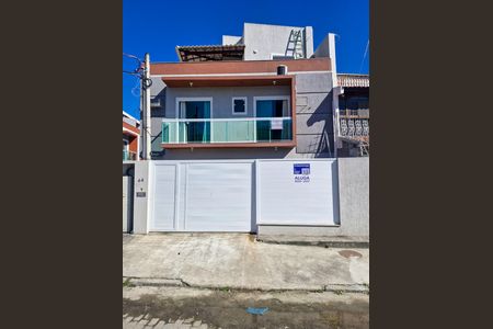 Fachada de casa para alugar com 2 quartos, 85m² em Marechal Hermes, Rio de Janeiro