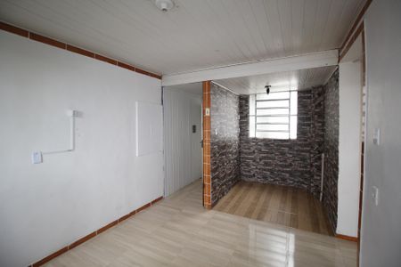 Sala de apartamento à venda com 2 quartos, 46m² em Rubem Berta, Porto Alegre