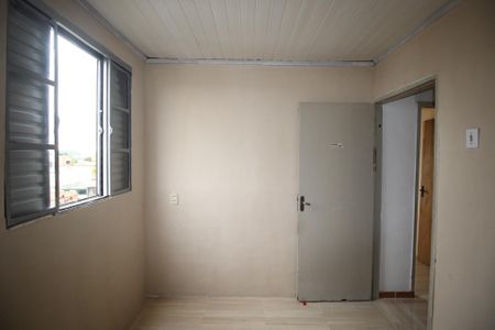 Quarto 2 de apartamento à venda com 2 quartos, 46m² em Rubem Berta, Porto Alegre