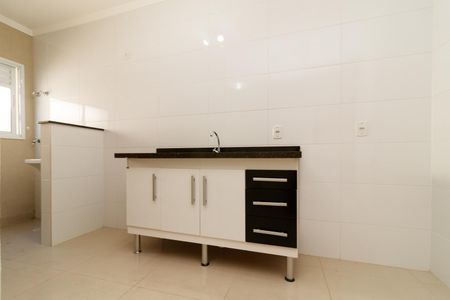 Cozinha e Área de Serviço de apartamento para alugar com 1 quarto, 33m² em Vila Gustavo, São Paulo