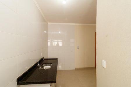 Cozinha e Área de Serviço de apartamento para alugar com 1 quarto, 33m² em Vila Gustavo, São Paulo