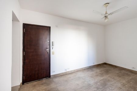 Studio para alugar com 27m², 1 quarto e sem vaga Studio para alugar com 27m², 1 quarto e sem vagaStudio