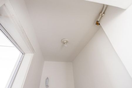 Studio para alugar com 27m², 1 quarto e sem vaga Studio para alugar com 27m², 1 quarto e sem vagaCozinha