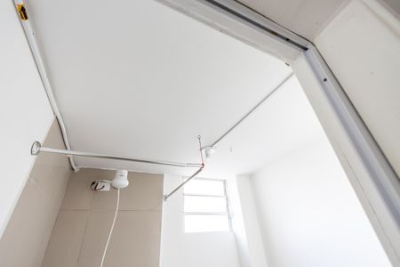 Studio para alugar com 27m², 1 quarto e sem vaga Studio para alugar com 27m², 1 quarto e sem vagaBanheiro