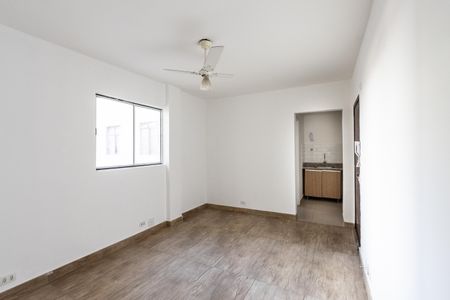 Studio de kitnet/studio para alugar com 1 quarto, 27m² em Água Branca, São Paulo