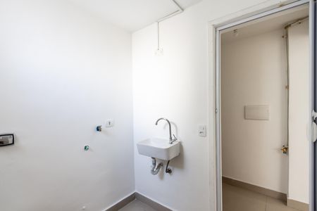 Studio para alugar com 27m², 1 quarto e sem vaga Studio para alugar com 27m², 1 quarto e sem vagaBanheiro