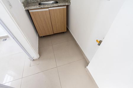 Cozinha de kitnet/studio para alugar com 1 quarto, 27m² em Água Branca, São Paulo