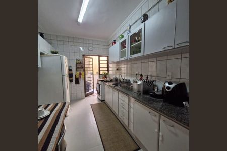 Apartamento para alugar com 112m², 3 quartos e 3 vagas Apartamento para alugar com 112m², 3 quartos e 3 vagasCozinha