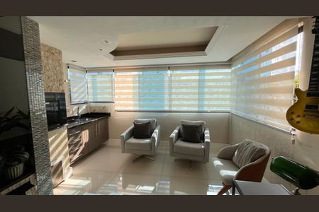 Apartamento à venda com 80m², 2 quartos e 1 vagaVaranda