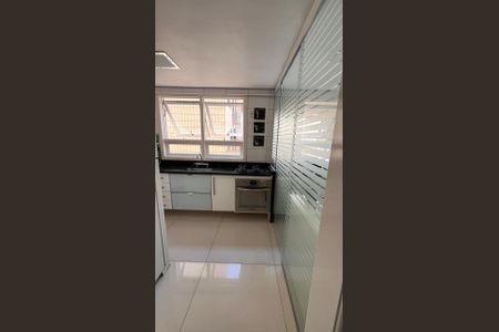 Apartamento à venda com 80m², 2 quartos e 1 vagaCozinha
