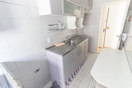 Apartamento para alugar com 52m², 2 quartos e 1 vaga Apartamento para alugar com 52m², 2 quartos e 1 vagaCozinha e Área de Serviço