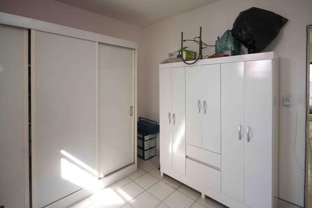 Casa à venda com 90m², 2 quartos e 2 vagas
