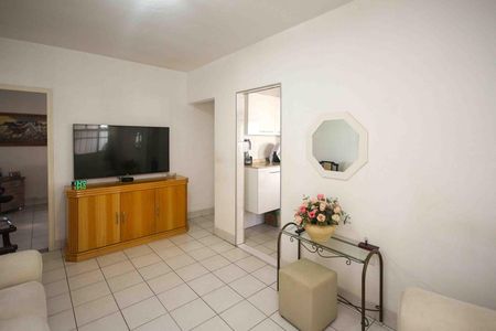 Casa à venda com 90m², 2 quartos e 2 vagas