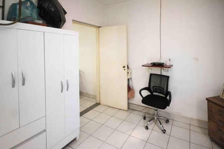Casa à venda com 90m², 2 quartos e 2 vagas