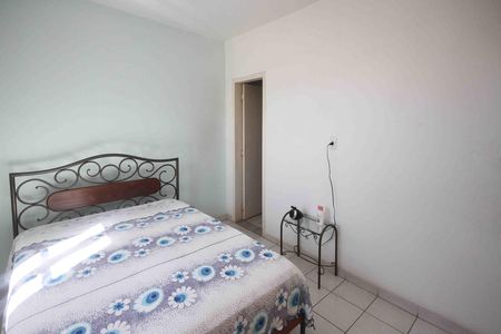 Casa à venda com 90m², 2 quartos e 2 vagas