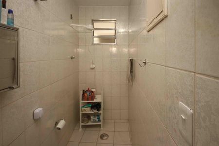 Casa à venda com 90m², 2 quartos e 2 vagas