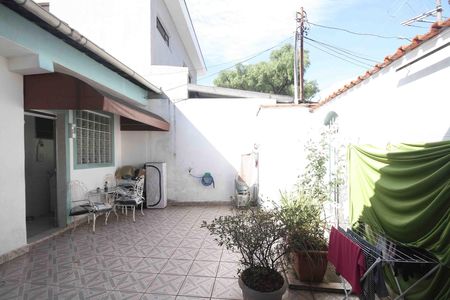 Casa à venda com 90m², 2 quartos e 2 vagas