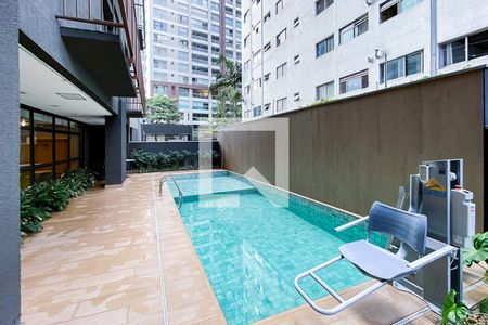 Apartamento à venda com 28m², 1 quarto e 1 vaga Apartamento à venda com 28m², 1 quarto e 1 vagaPiscina