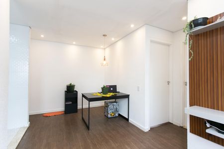 Sala  de apartamento para alugar com 2 quartos, 43m² em Colônia (zona Leste), São Paulo