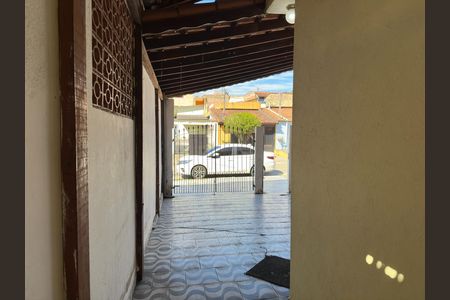 Garagem de casa para alugar com 2 quartos, 150m² em Bandeira Branca, Jacareí