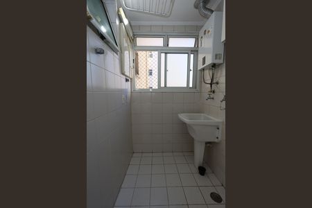 Apartamento à venda com 57m², 2 quartos e 2 vagas Apartamento à venda com 57m², 2 quartos e 2 vagasÁrea de Serviço