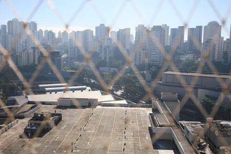 Apartamento à venda com 57m², 2 quartos e 2 vagas Apartamento à venda com 57m², 2 quartos e 2 vagasquarto 2 vista