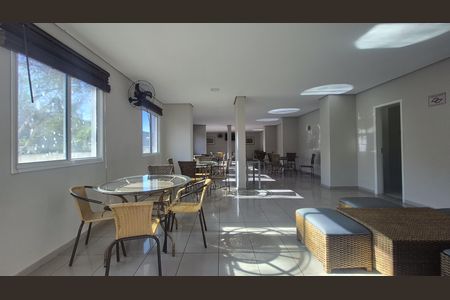 Apartamento à venda com 57m², 2 quartos e 2 vagas Apartamento à venda com 57m², 2 quartos e 2 vagasÁrea comum - Salão de festas