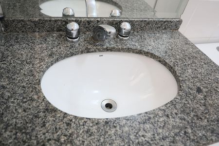 Apartamento à venda com 57m², 2 quartos e 2 vagas Apartamento à venda com 57m², 2 quartos e 2 vagasb