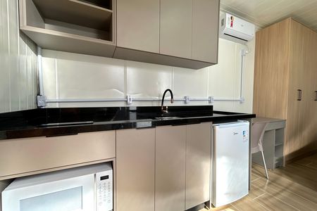 Casa para alugar com 15m², 1 quarto e sem vaga Casa para alugar com 15m², 1 quarto e sem vagaStudio