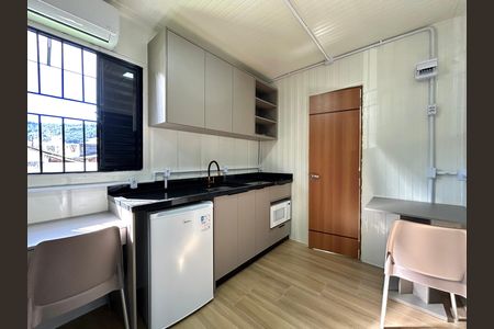 Casa para alugar com 15m², 1 quarto e sem vaga Casa para alugar com 15m², 1 quarto e sem vagaStudio