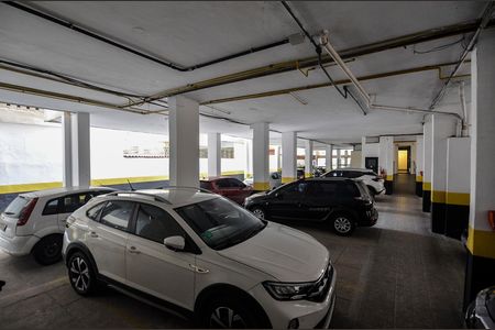 Apartamento à venda com 90m², 3 quartos e 1 vaga Apartamento à venda com 90m², 3 quartos e 1 vagaGaragem