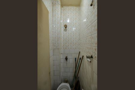 Apartamento à venda com 90m², 3 quartos e 1 vaga Apartamento à venda com 90m², 3 quartos e 1 vagaBanheiro de Serviço