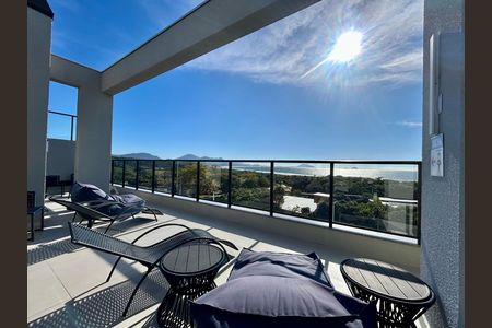 Área comum de apartamento para alugar com 1 quarto, 57m² em Barra da Lagoa, Florianópolis