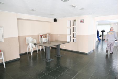 Apartamento à venda com 220m², 4 quartos e 2 vagasÁrea comum - Salão de festas