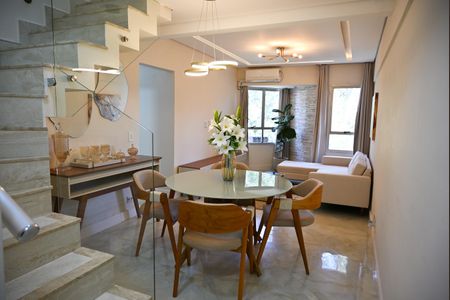 Apartamento à venda com 220m², 4 quartos e 2 vagassala