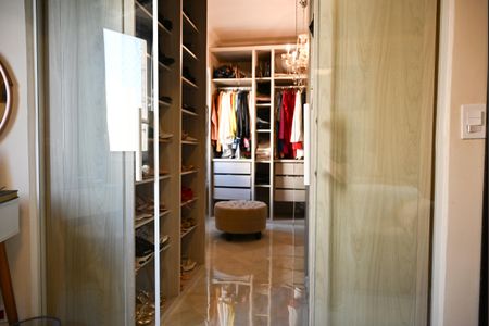 Apartamento à venda com 220m², 4 quartos e 2 vagascloset
