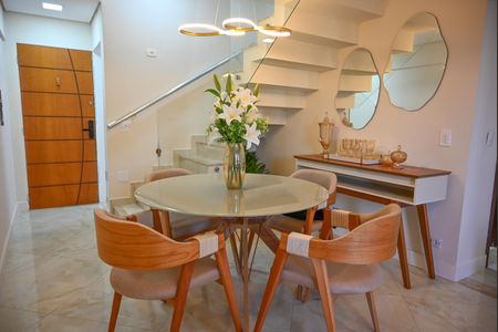 Apartamento à venda com 220m², 4 quartos e 2 vagassala de jantar