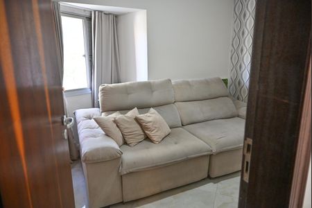 Apartamento à venda com 220m², 4 quartos e 2 vagassala de Tv ou quarto 2