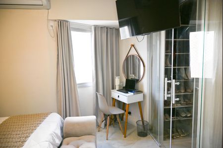 Apartamento à venda com 220m², 4 quartos e 2 vagassuite 1
